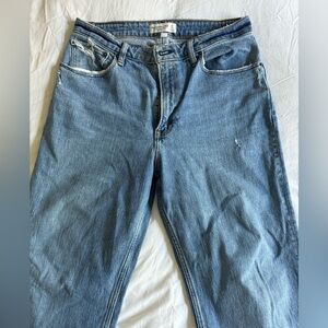 A&F 90’s relaxed jean - High Rise - petite size
